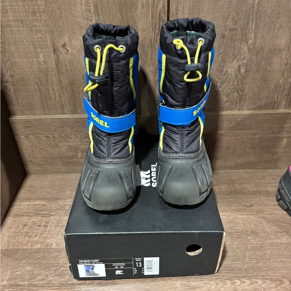 Sorel Kids' flurry Snow Boots size 13
